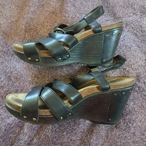 Dansko Frida Black Strappy Studded Heel Size 39/size 9 EUC